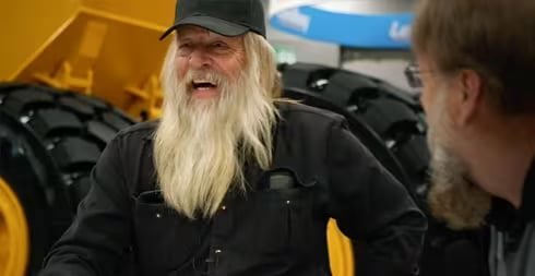 Tony Beets från TV-serien Gold Rush på CONEXPO